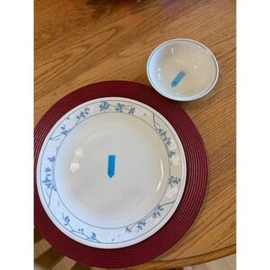 Corelle First of Spring & Blue Lily – 5 Plates, 2 Cereal Bowls, 3 Berry Bowls
